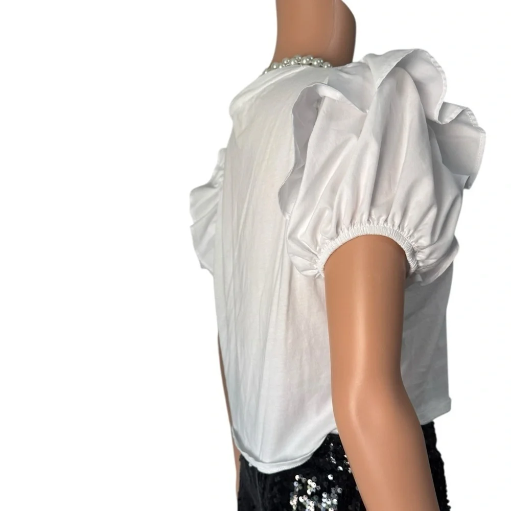 Zara White Cropped Puff Sleeve Ruffled Blouse- Size Medium
